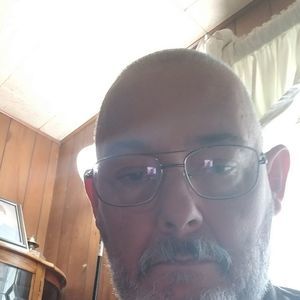 Meet your Posher, Tom